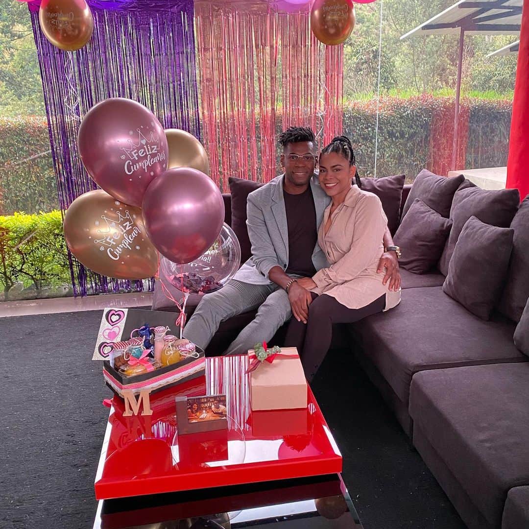 ダニルソン・コルドバのインスタグラム：「Muchas felicidades mi chiquita, DIOS continúe BENDICIENDO tu camino, te amo 🥰🥰🥰❤️ FELIZ CUMPLEAÑOS」