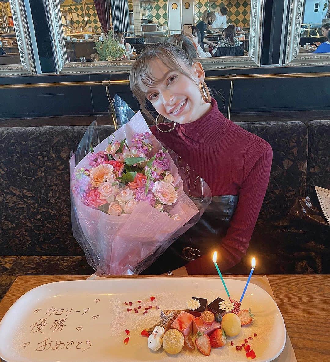 カロリーナのグルメインスタ