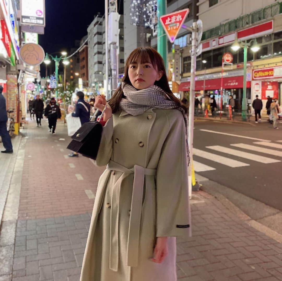 森保まどかさんのインスタグラム写真 - (森保まどかInstagram)「﻿ ﻿ ﻿ ﻿ 少し前の話ですがお仕事の関係で﻿ エクステをつけました！人生初！﻿ ﻿ カズさんの新しいお店行けてよかった〜﻿ 自然すぎる仕上がりにびっくりです…﻿ ﻿ ミントグリーンのコート、﻿ 可愛いうえに丈も長くて﻿ しっかり暖かいから重宝してる🌱﻿ ﻿ outer… @attrangs_japan  ﻿ ﻿ ﻿ ﻿ ﻿ ﻿ ﻿」12月20日 19時23分 - madokamera_48