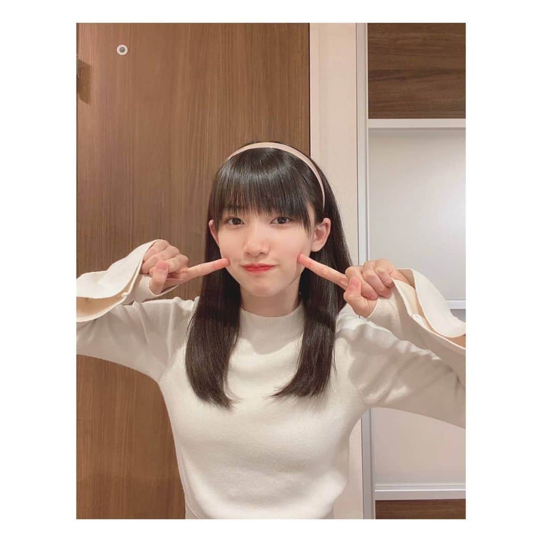 ukka【公式】さんのインスタグラム写真 - (ukka【公式】Instagram)「〜白コーデ〜﻿ ﻿ 最近の私服。﻿ ﻿ #ukka #芹澤もあ #私服 #白コーデ #白」12月20日 19時37分 - _ukka_official