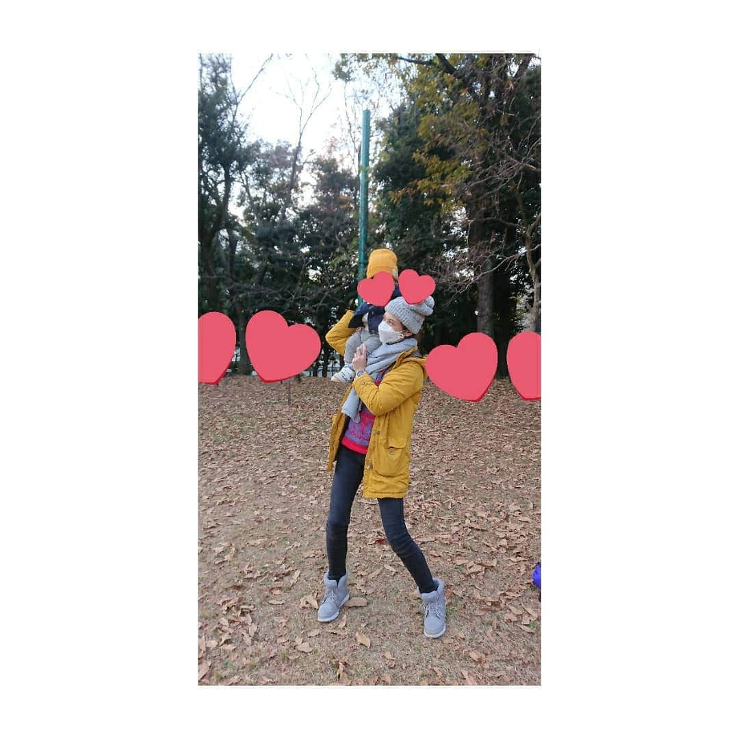 桜花さんのインスタグラム写真 - (桜花Instagram)「先日、希良さんと息子さんとお散歩しました＼(^^)／🗻🍀  ベイビーさまも、きらさんも可愛すぎて！！ 癒されまくりでした(о´∀`о)💕  ハピピーン✨  そしてきらさん相変わらずスタイルが良すぎでした、、みとれてハピピーン🌷  #仲川希良  さん  #山仲間  #赤ちゃん #可愛い  #癒し #ほんわか  #お散歩」12月20日 20時25分 - mountainohka