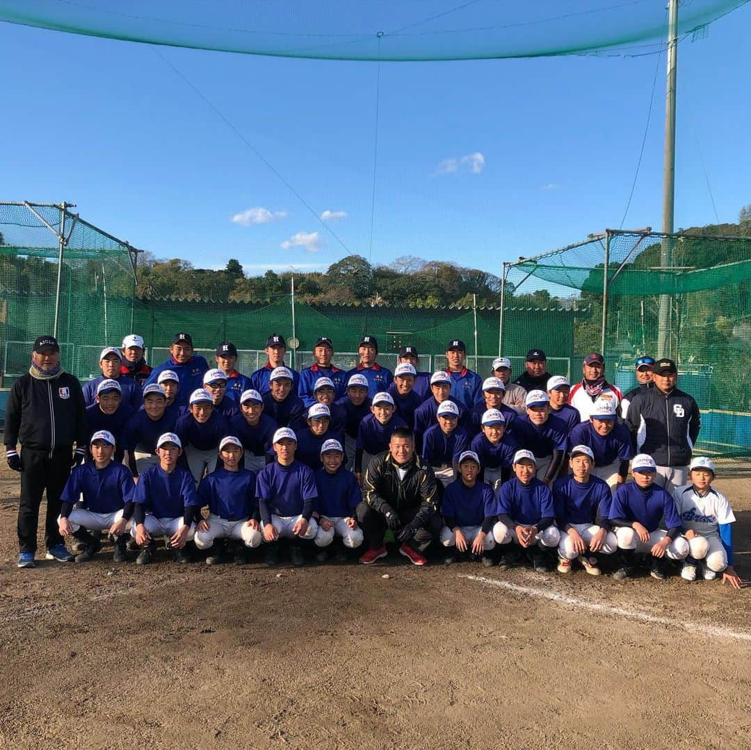 後藤武敏さんのインスタグラム写真 - (後藤武敏Instagram)「僕の原点！浜松リトルシニアリーグ⚾️ 皆んなと一緒に野球出来てめっちゃ楽しかった😄‼️ ・ ・ たくさん元気もらった(^^) ホントありがと〜^_^ • • ここで学んだ事全てがプロになっても僕の支えになってた^_^ • • 皆んな！どんな困難があっても強い心で乗り越えて、また笑顔で会えるように頑張ってね〜‼️応援してるぞー💪  ＃僕の原点#浜松リトルシニアリーグ#皆んなありがと〜#めっちゃ楽しかった#最高の環境！#目指せ全国制覇‼️#応援してるよ💪」12月20日 20時41分 - 55gomez55