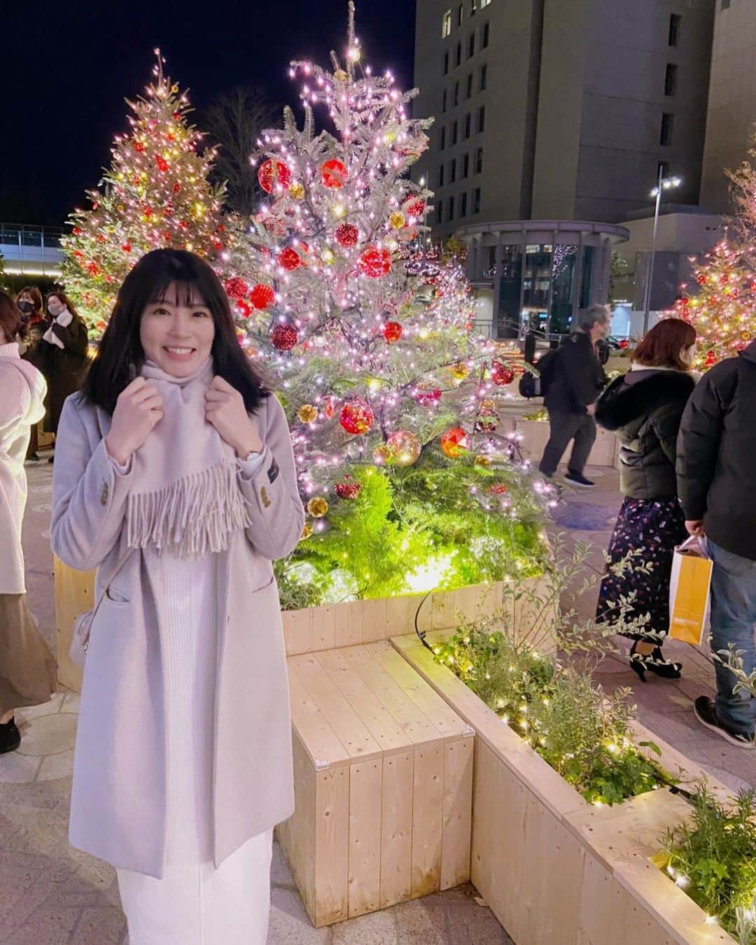 飯野詩帆さんのインスタグラム写真 - (飯野詩帆Instagram)「もうすぐクリスマスですね🎄  今年もお仕事なので… 一足先に楽しんできました🎅  #hibiya #midtown #christmas」12月20日 20時49分 - shiho.1180