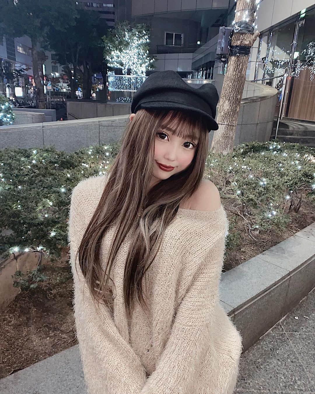 のインスタグラム：「. . 冬の夜ってキラキラしてて可愛いよねえ✨ トップス @spiralgirl_official だよ😘 . . . #spiralgirl #コーデ」