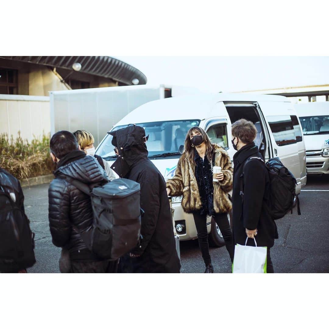渋谷龍太さんのインスタグラム写真 - (渋谷龍太Instagram)「昨日。名古屋。  写真 @cazrowaoki   #merryrockparade #名古屋 #togavirilis」12月20日 21時10分 - gyakutarou