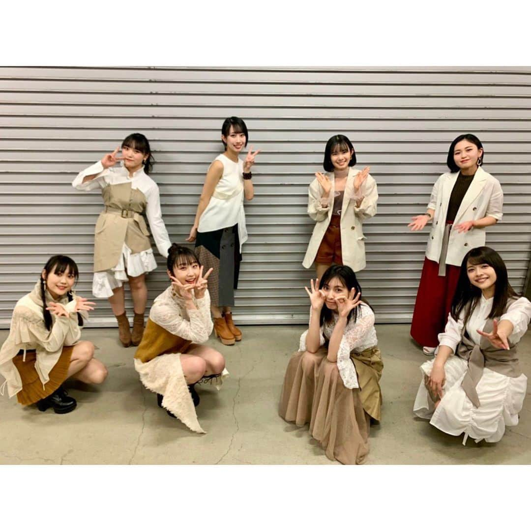 段原瑠々さんのインスタグラム写真 - (段原瑠々Instagram)「🍁❄️  Hello! Project 2020 〜The Ballad〜 ラスト公演でした！  今日Zepp Nambaに来てくださったみなさん、 秋ハロー見に来てくださったみなさん、 ありがとうございました😊  ステージに立ててうれしかったです😌 みなさんの協力あってのコンサートでした！  体調にはお気をつけてくださいね🧣  大阪は植村あかりさんの地元🐶 おかえりなさい〜でした！  #juicejuice #段原瑠々 #秋ハロー #ハロコン #ありがとうございました #今日は #お団子 #ヘアアレンジ」12月20日 21時32分 - ruru_dambara.official