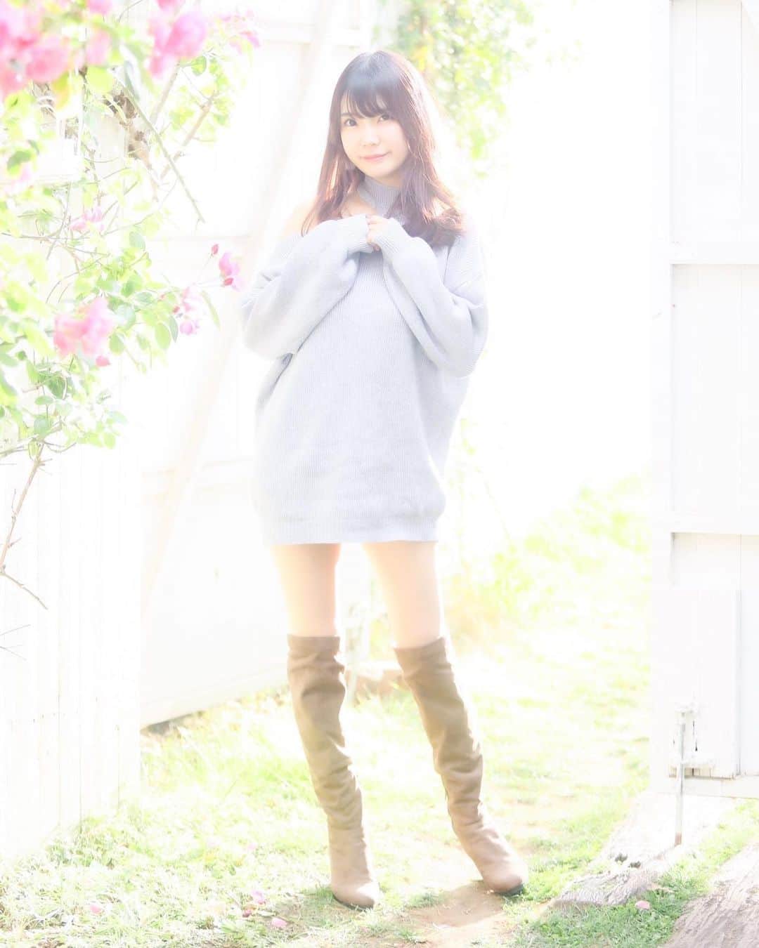 武田美憂のインスタグラム：「. SFもSFLも現地で観たかった🏎♥︎ わたしは美味しいカレーを食べました。 以上。 . #portrait #portraitphotography #model #japanesegirl  #racequeen #レースクイーン #グラビア #ハウススタジオ #被写体モデル #被写体 #モデル #作品撮り #ポトレ #ポートレート #followme」