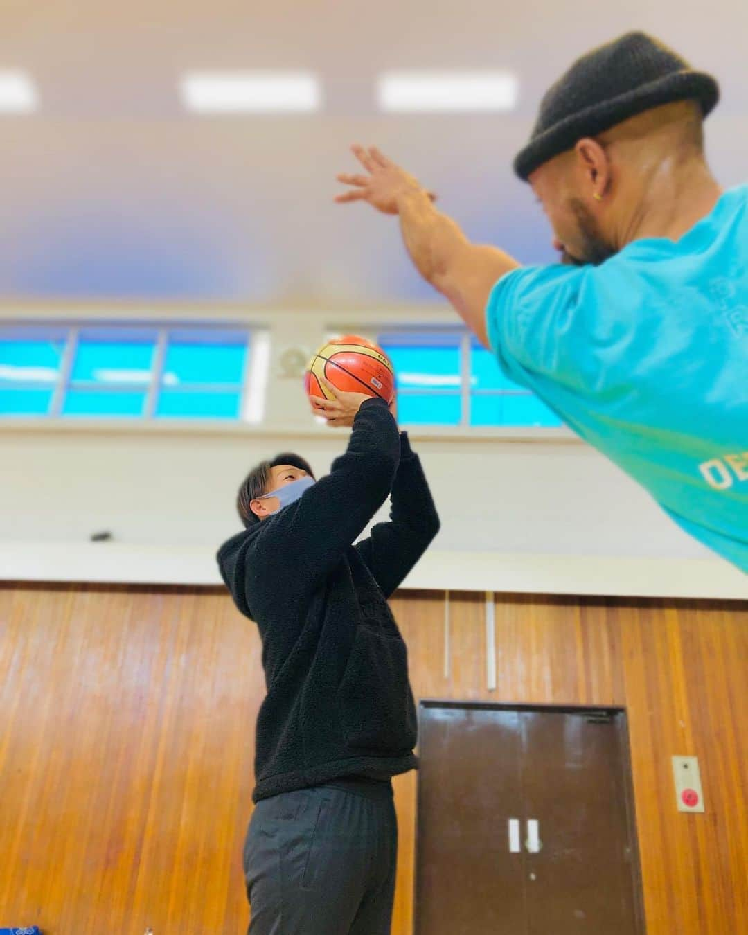 唐川侑己さんのインスタグラム写真 - (唐川侑己Instagram)「. バスケ日和🏀 #3points #野球の次に好き#やってるﾌﾘ  #届きました」12月20日 22時28分 - yuki_karakawa19