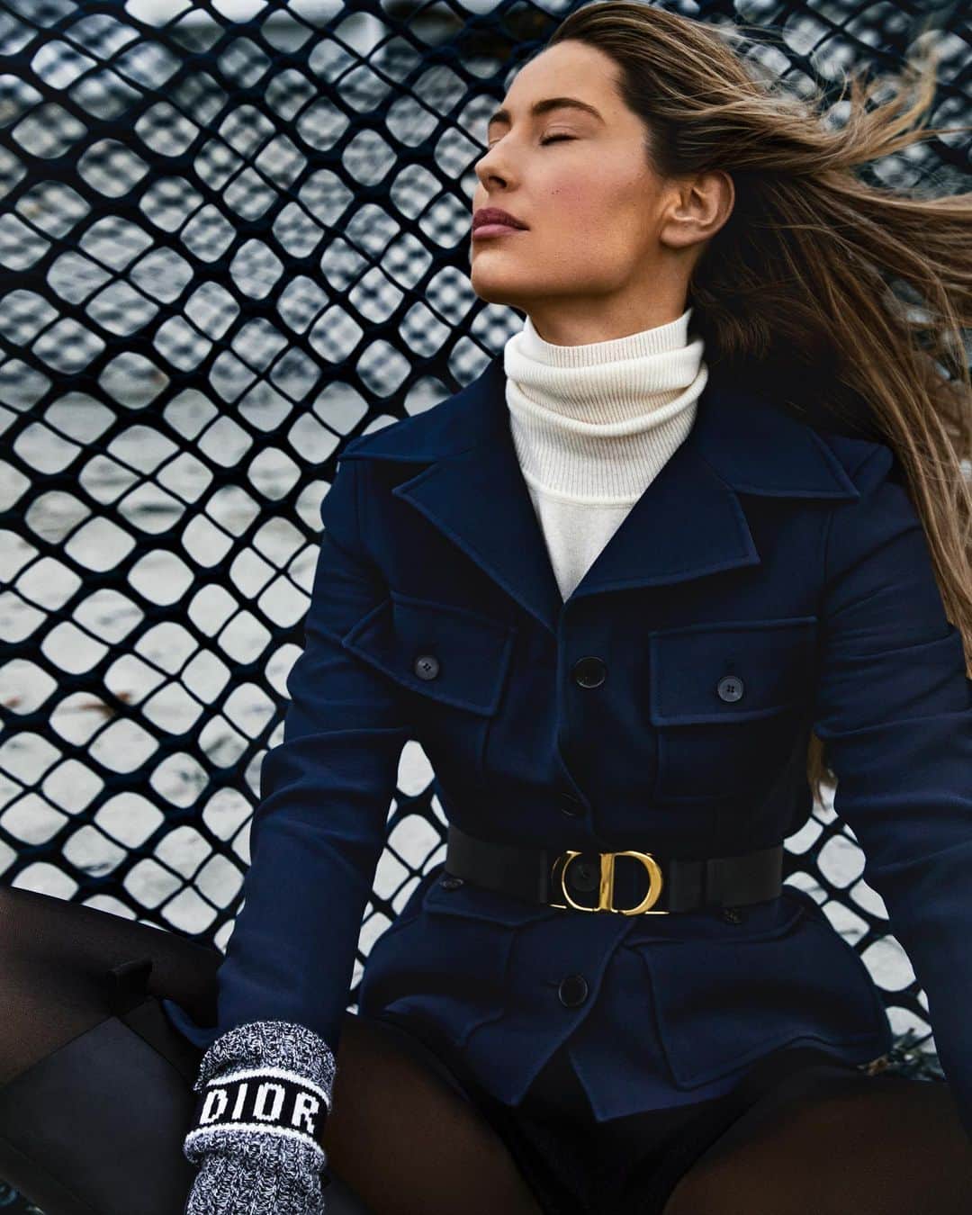 Mathilde Goehlerのインスタグラム：「@dior 🖤」