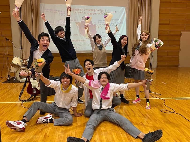 木村魁希さんのインスタグラム写真 - (木村魁希Instagram)「僕等のラストフェスティバル千秋楽を迎えました！ 僕にとって、すごく楽しくて充実した日々でした！ 最高な時間をありがとう！！！ #ぼくフェス  #ありがとうございました」12月20日 23時09分 - kimurakaiki
