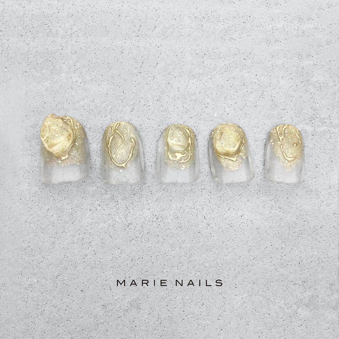 marienails_jpnのインスタグラム：「#nailartist #nailstagram #nailsofinstagram #nailswag #nailpro #nailist #marienails #nail #nails #naildesign #nailart #fashion #trend  #gelnails #instanails #fashionista #fashionlove #nailfie #マリーネイルズ #ネイルデザイン #ネイル #ジェルネイル #ファッション #ネイルサロン #ネイリスト #お洒落さんと繋がりたい #美甲 #ネイルアート #おしゃれ #コーデ」