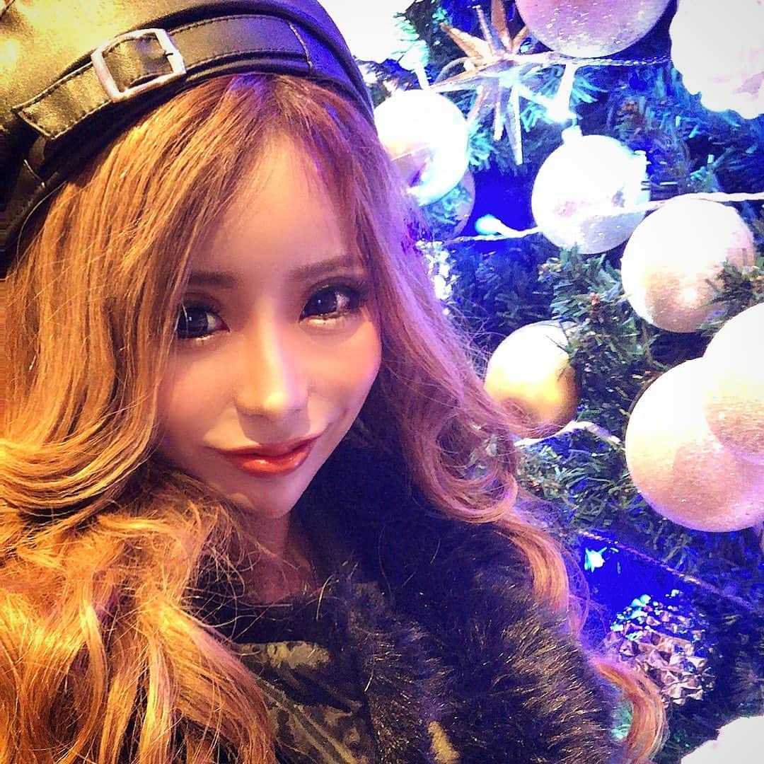 朝比奈りえさんのインスタグラム写真 - (朝比奈りえInstagram)「xmasまであと４日💗」12月20日 23時38分 - lie8862