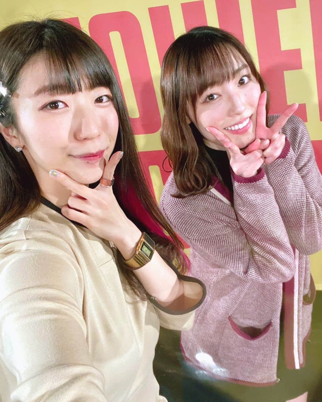 ぱいぱいでか美のインスタグラム：「配信中にコメントしにいって許してにゃん…今年もフクちゃんと三十六房楽しかったです！ ꙳ #譜久村聖 ちゃん　#morningmusume20 #アイドル三十六房 #三十六房 ꙳ 年末恒例の三十六房ハロプロスッペシャル！ 今年もなんとか開催！嬉しかったー！楽しかったー☻ 10年ぶりに髪切ったフクちゃん可愛すぎて最高です！ そして本番中に仕事投げ出してコメントしにいってしまってすみませんでした！笑 『純情エビデンス／ギューされたいだけなのに』 両方めちゃ聴いとります！」