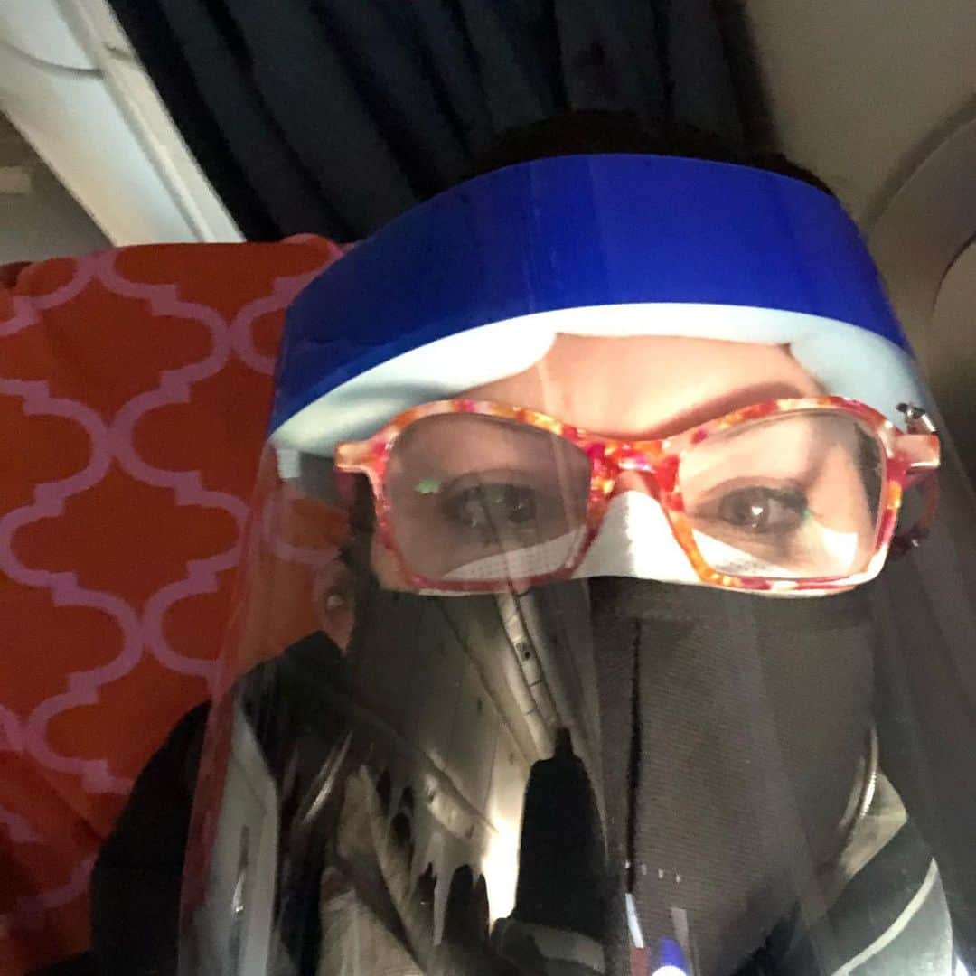 マーシャ・ゲイ・ハーデンのインスタグラム：「Heading home. NY ALIEN」