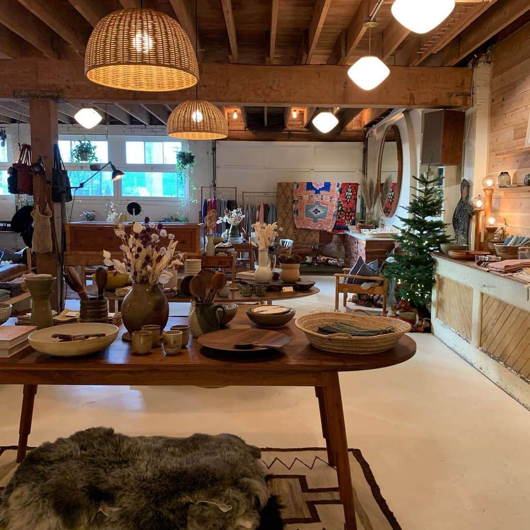 Beam & Anchorのインスタグラム：「Open 12-5 today ❤️‼️」