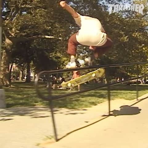 スラッシャーのインスタグラム：「🚦 @trafficskateboards ‘Third Shift’ video now playing on the Thrasher app 📲」