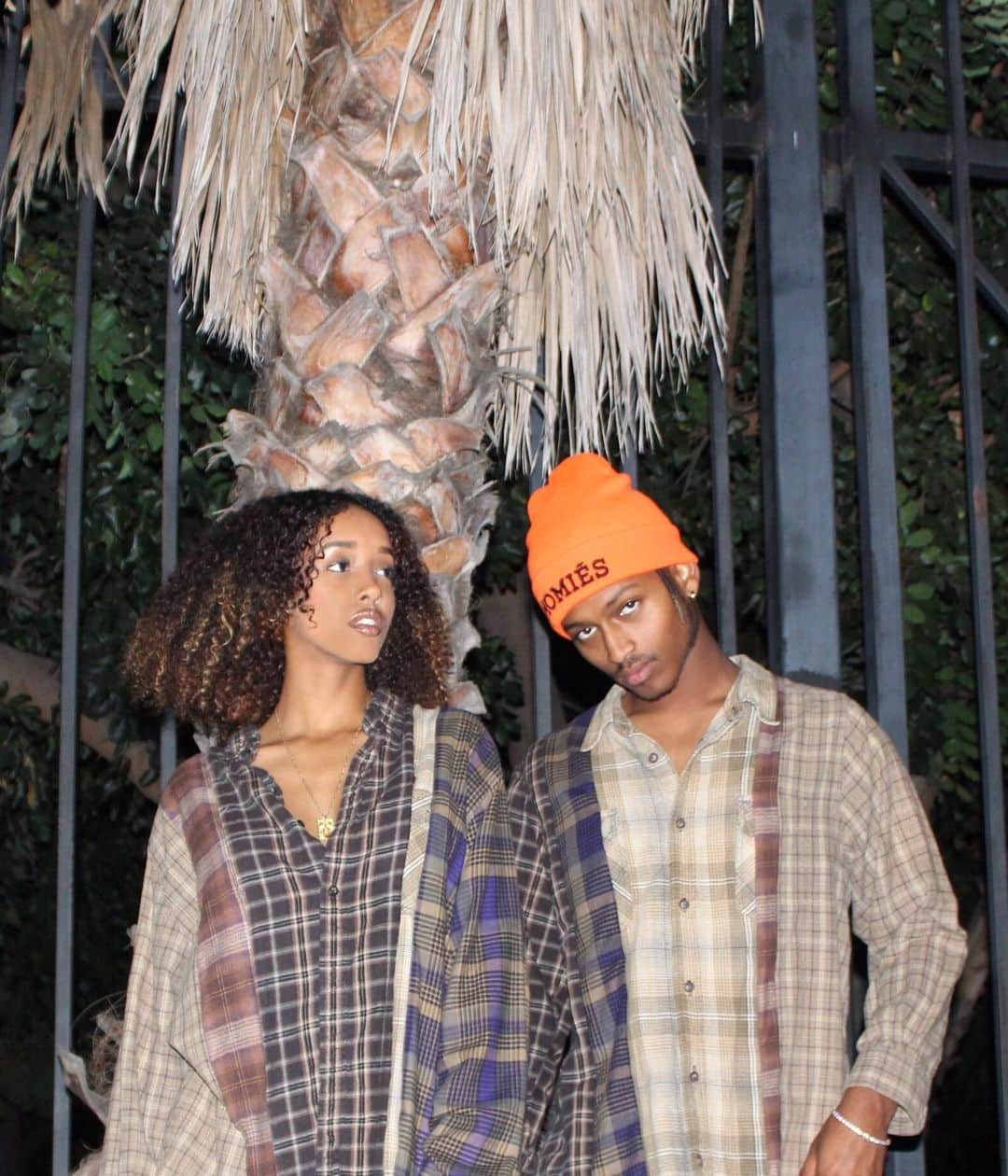 ブライアン・リッテンバーグのインスタグラム：「COZY IN BL ☺️ PATCHWORK FLANNELS AND HOMIÉS BEANIE brianlichtenberg.com」