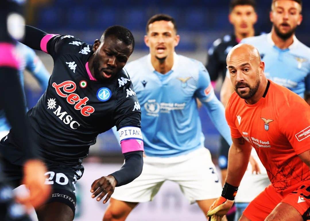 のインスタグラム：「Dobbiamo reagire: subito!  ⚽️ #LazioNapoli 💙 #ForzaNapoliSempre 💪🏿 #KK」