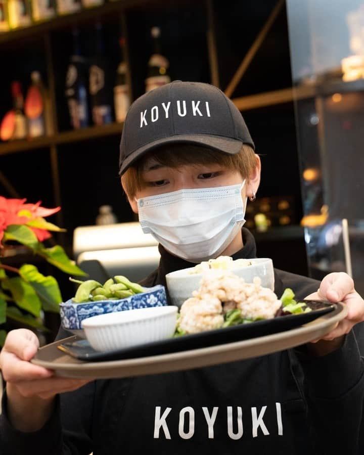 Koyukiのインスタグラム：「COMFORT FOOD Served with love & care 💁  #foodphotography #instafood #eeeeeats #eatvancouver #yvrfoodie #604now #604eats #vancouverfoodie #vancityeats #vancouvereats #dishedvan #robsonstreet #foodcouver #eatcouver #foodphotography #f52grams #japanesenoodles #gyoza #dumplings #narcityvancouver #curiocityvan #crunchvancouver #vanfoodie #eatwithme #vanfoodie #narcityvancouver #vancouvergiveaway #giveaway #yvreats #yvrfoodie」