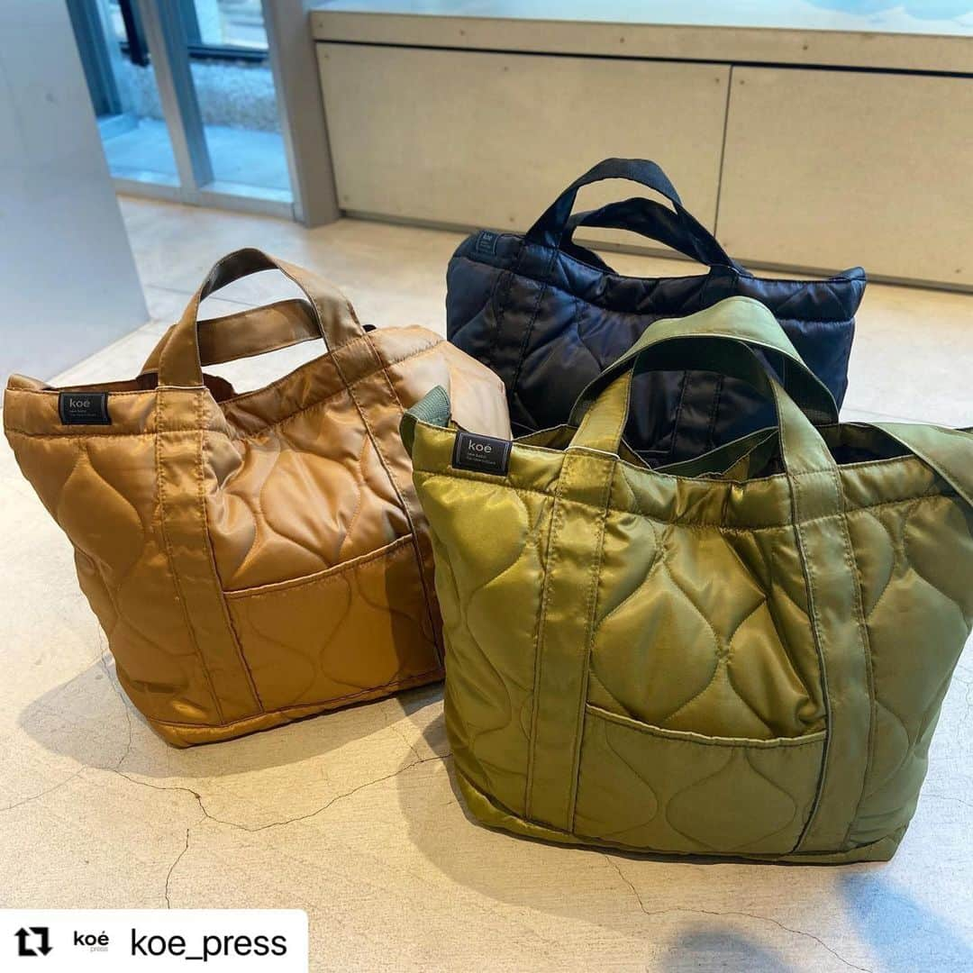 コエさんのインスタグラム写真 - (コエInstagram)「#Repost @koe_press  ・・・ new 【キルティング2wayショルダーbag】 ・ color:Beige,Olive,Black price:¥3,490＋tax ・ ・ ・ 光沢感のあるキルティングバックはどんなこーデにも持ってこいのアイテム！ 1泊出来る大きさがあるので、トラベルの際にもオススメです！ また、今ならChristmas gift fairで20%offと大変お得になっております。 是非店頭にてお待ちしております！ ・ ・ ・ #koe #hotelkoetokyo #koedonuts #koelobby #バッグ #キルティングバッグ #キルティング #トートバッグ #ギフト #クリスマスギフト」12月21日 9時41分 - koe_official