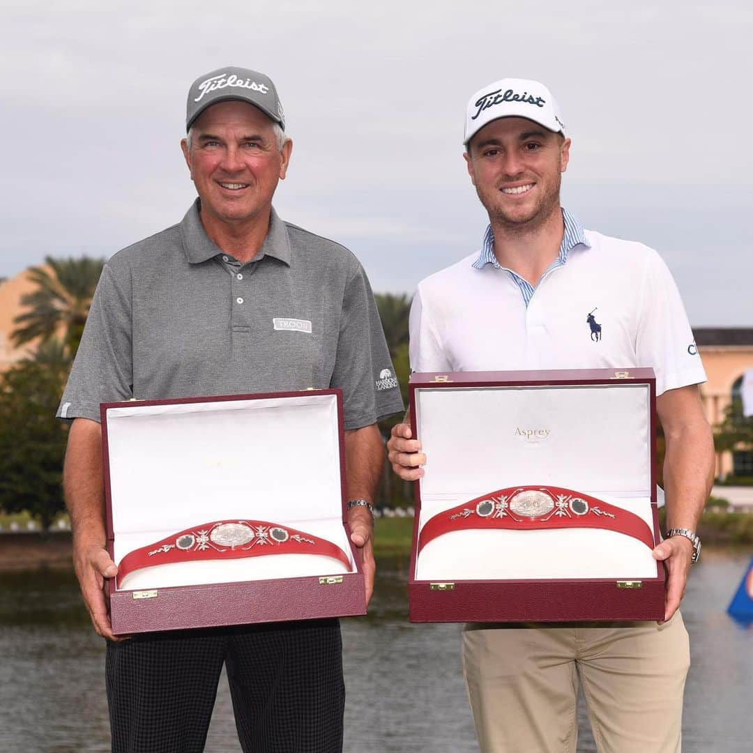 ジャスティン・トーマスさんのインスタグラム写真 - (ジャスティン・トーマスInstagram)「Wish every tournament was as fun as this one. Love you pops. What a week!! @mikethomaspga」12月21日 9時49分 - justinthomas34