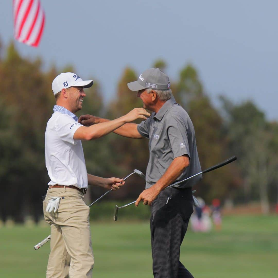 ジャスティン・トーマスのインスタグラム：「Wish every tournament was as fun as this one. Love you pops. What a week!! @mikethomaspga」