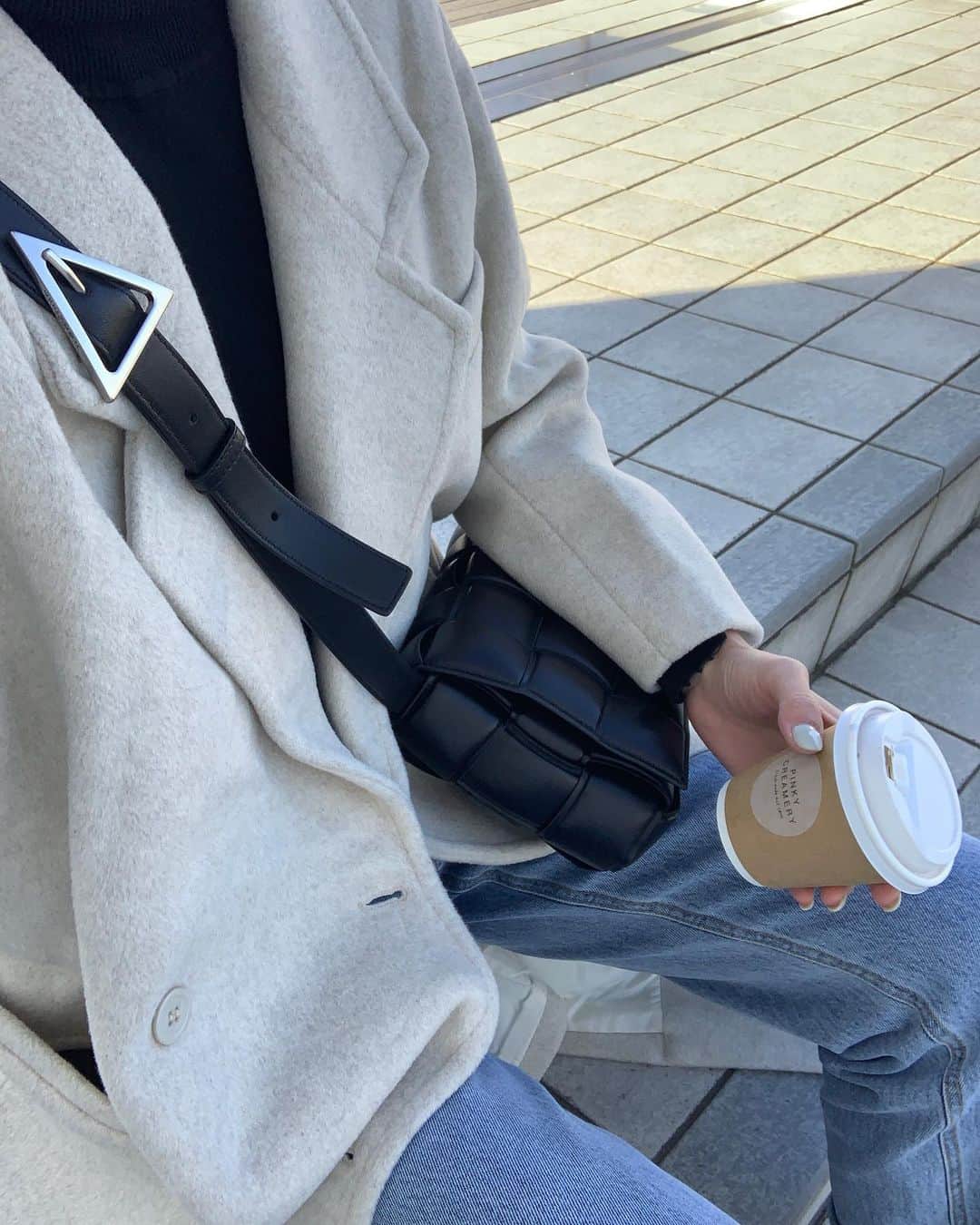 Mie Kawanoのインスタグラム：「もうクリスマス𓇥に年末𓇣 本当1年が早すぎて𓂃𓂂  #coordinate #code #bottegaveneta #fanostudios #canaljean #instagood #instafashion #コーデ#コーディネート」