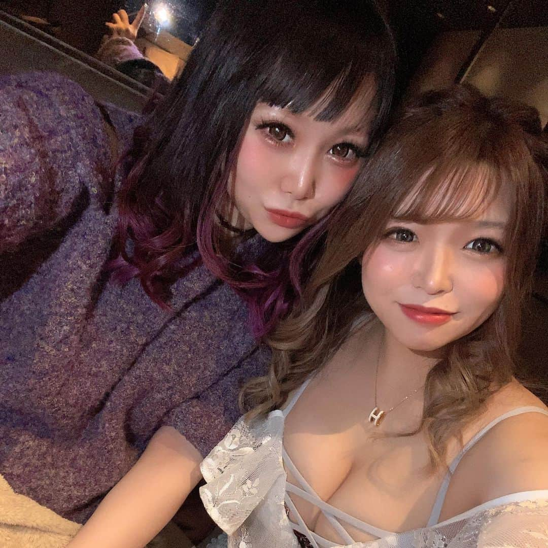 ちゃんのあさんのインスタグラム写真 - (ちゃんのあInstagram)「親友ひなの♡ それと溜まったから自撮り消す前に アップしよーっと。  #六本木 #すすきの #錦 #大阪 #中洲 #福岡 #新宿 #ミナミ #仙台 #キャバクラ #シングルマザー #星崎希愛 #シティーグループ #プレミア #キャバ嬢 #シャンパン #お酒 #ナイツネット #巨乳　#コロナ対策 #ポケパラ #ドレス　#ナイツ総選挙」12月21日 10時34分 - noa.723_noble