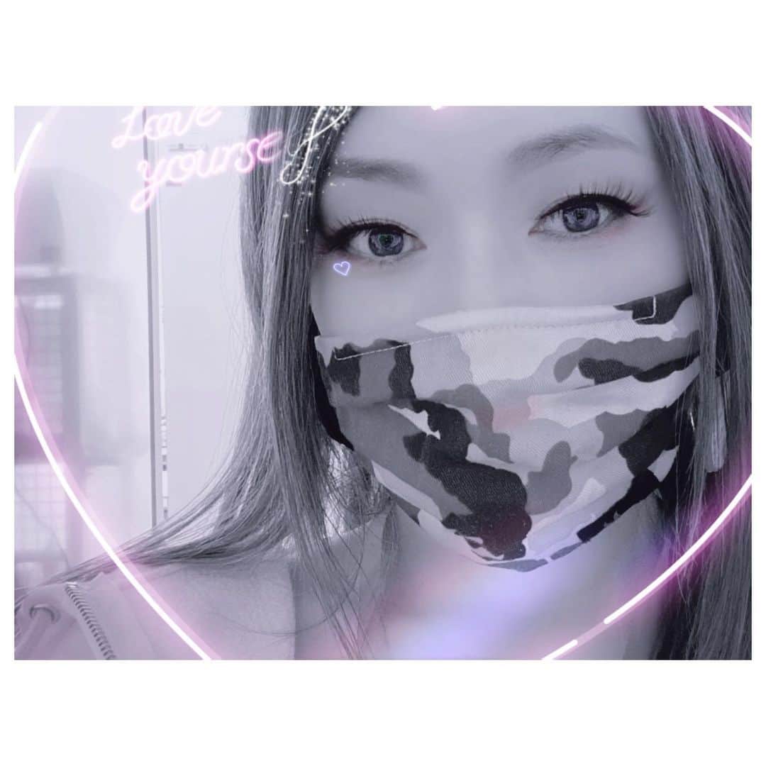 荒牧陽子のインスタグラム：「2020.12.22  ものまねグランプリ﻿ ┈︎┈︎┈︎┈︎┈︎┈︎┈︎┈︎┈︎┈︎┈︎┈︎﻿ 2020年12月22日(火)﻿ 日本テレビ系列19:56～22:54﻿ 『ものまねグランプリ　ザ・トーナメント』﻿ ﻿ ﻿ 今回は…まさかの﻿ ﻿ ﻿ 🕺踊ってます☺️✨﻿ ﻿ ﻿ ﻿ テレビを見てくださる皆さんに﻿ 一緒に踊って楽しんでもらいたくて﻿ 今年はこのネタに✨﻿ （縄跳びのやつだよー）﻿ ﻿ コロナの影響で﻿ 断念したものも多々ありましたが﻿ 何とか形にできて良かった…！﻿ ﻿ 是非ご覧ください✨﻿ ┈︎┈︎┈︎┈︎┈︎┈︎┈︎┈︎┈︎┈︎┈︎┈︎﻿ #荒牧陽子﻿ #ものまねグランプリ」