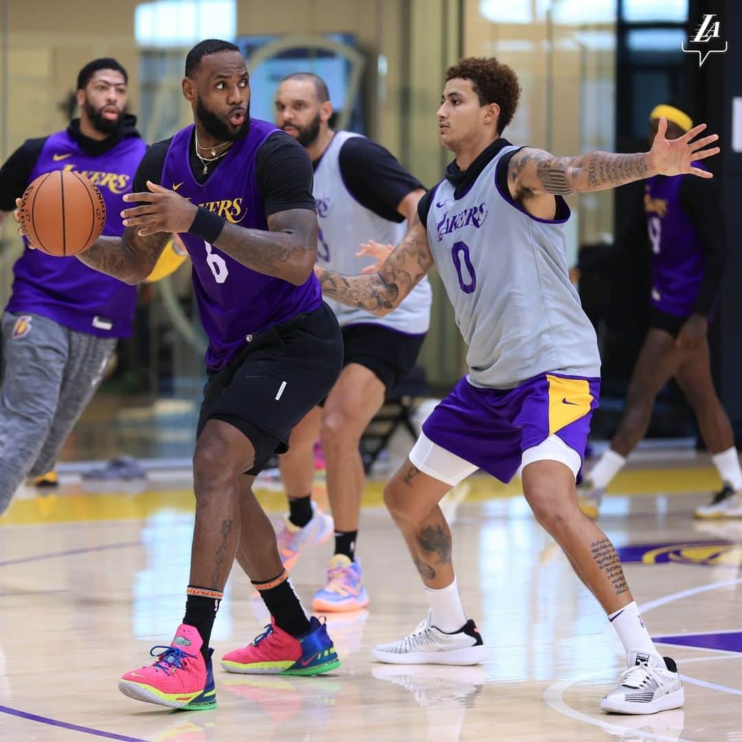 Los Angeles Lakersさんのインスタグラム写真 - (Los Angeles LakersInstagram)「Always a good day to compete.」12月21日 10時44分 - lakers