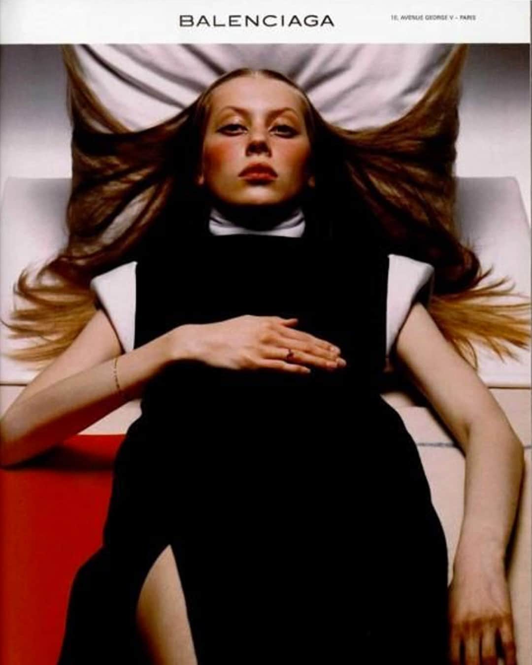エルエヌシーシーのインスタグラム：「LN-CC Inspiration: Balenciaga AW 1999 photographed by Inez & Vinoodh  @inezandvinoodh @balenciaga #Archive」
