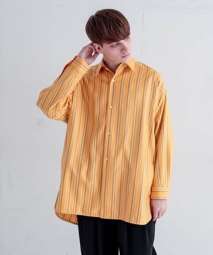 Lui's Lui's official instagramさんのインスタグラム写真 - (Lui's Lui's official instagramInstagram)「﻿ ﻿ ﻿ ▼in store now﻿ ﻿ ﻿ Lui’s【@luis_official___】﻿ Restock & New color﻿ ﻿ ﻿ ▼Details﻿ item マルチストライプスリットテールシャツ﻿ color  BK/BL/YEL/BE﻿ size F﻿ price 16,000+tax﻿ ﻿ ﻿ ﻿ ﻿ #luisfashion﻿ #luisfits﻿ #ストライプシャツ﻿ #ロングシャツ﻿ ﻿ ﻿ ﻿ ﻿ ﻿ ﻿ ﻿ ﻿」12月21日 21時38分 - luis_official___