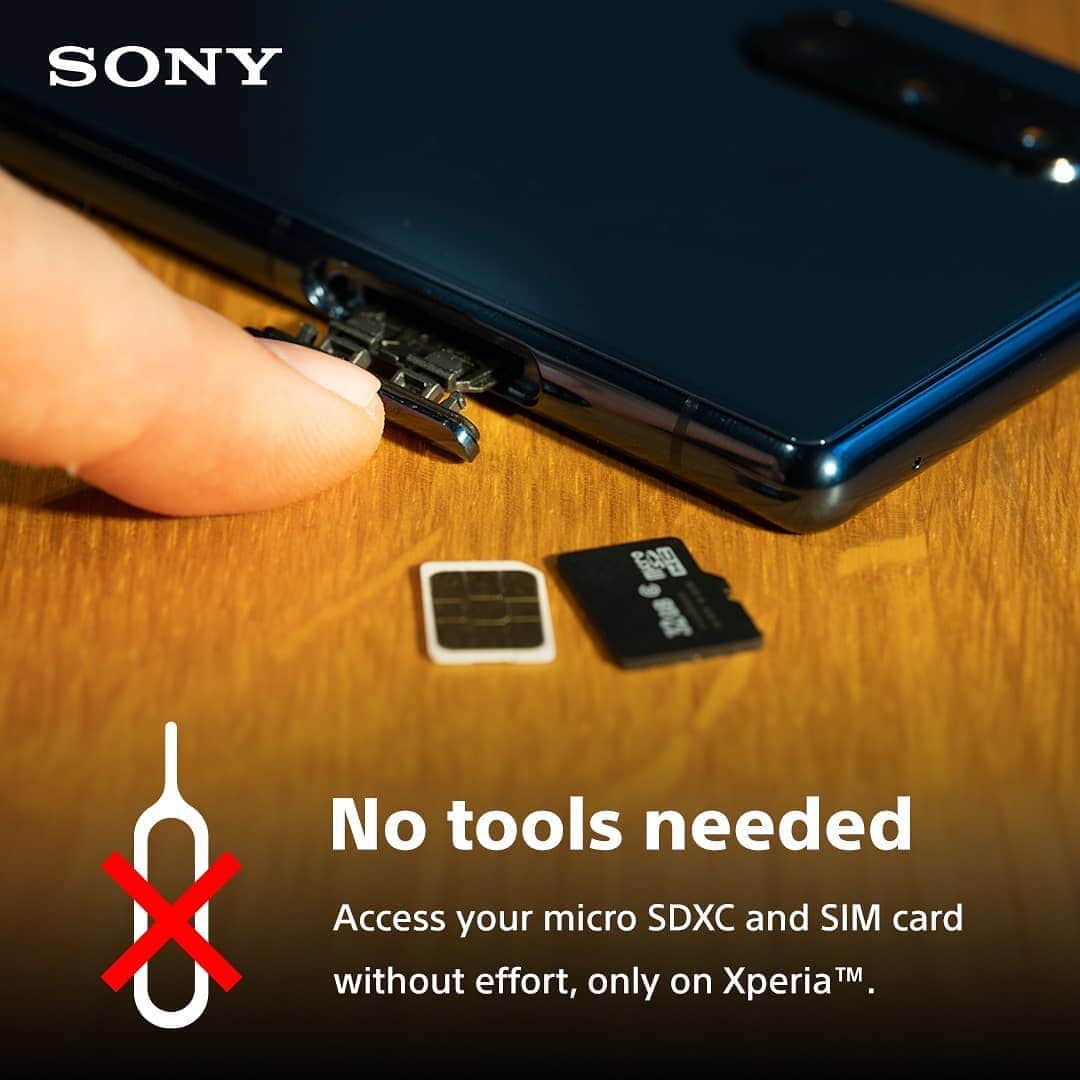 Sony Mobileさんのインスタグラム写真 - (Sony MobileInstagram)「Xperia SIM tray can be opened easily without tools. Easily switch to a local Sim card when travelling or on a business trip.  #Xperia5ll #SonyXperia #Sony #XperiaTips」12月21日 21時54分 - sonyxperia
