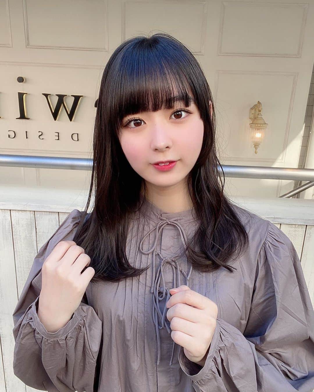 高田もものインスタグラム：「. 今日は美容室に行きました💇‍♀️ . 楽しいからすきです！ . ありがとうございます！ . そしてレコーディングもしてきたよ✌️ . いぇい . かしこ . #高田もも #かしこってなに #かしこ #あいどる #アイドル #idol #japaneseidol #かみやど #ひらがなかみやど #instagood #instagram #ミスid2021 #ミスid #merryjenny #lewin #表参道 #美容院 #美容室 #ワンピース #前髪」