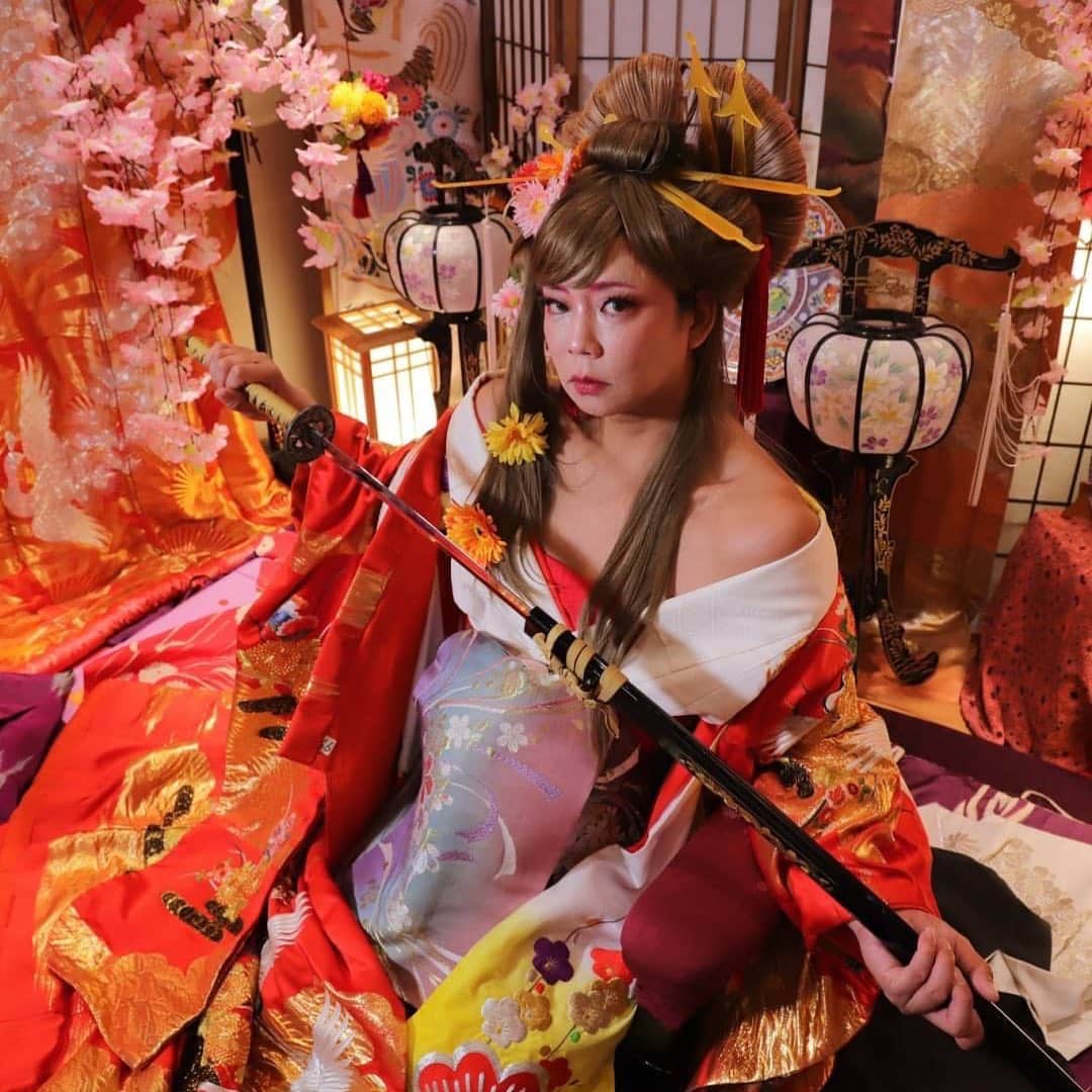 のインスタグラム：「20201222日から時代が大きく変わるよ  年末ジャンボ宝くじ当てたいなら 今日の24時までに ゴミみたいな交友関係全部断ち切って お家も隈なくお掃除して 要らない物全て断捨離しておかないと やった人とやってない人で 雲仙の差が出てしますよ！  #金運 #断捨離#ゴミ箱」