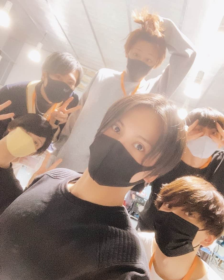 友常勇気さんのインスタグラム写真 - (友常勇気Instagram)「All members are very cute😍✨✨ be healed💕lol #友常勇気 #ビーステ #メンバー #みんな可愛いくて困ってる #そして #癒されてます #笑笑 写真は、 #こんどうようぢ #dao #大海将一郎  #峯田大夢  #吉高志音 とパシャリ✨✨ 可愛い🥰 もう箱推しです。笑笑」12月21日 16時24分 - yuki_tomotsune