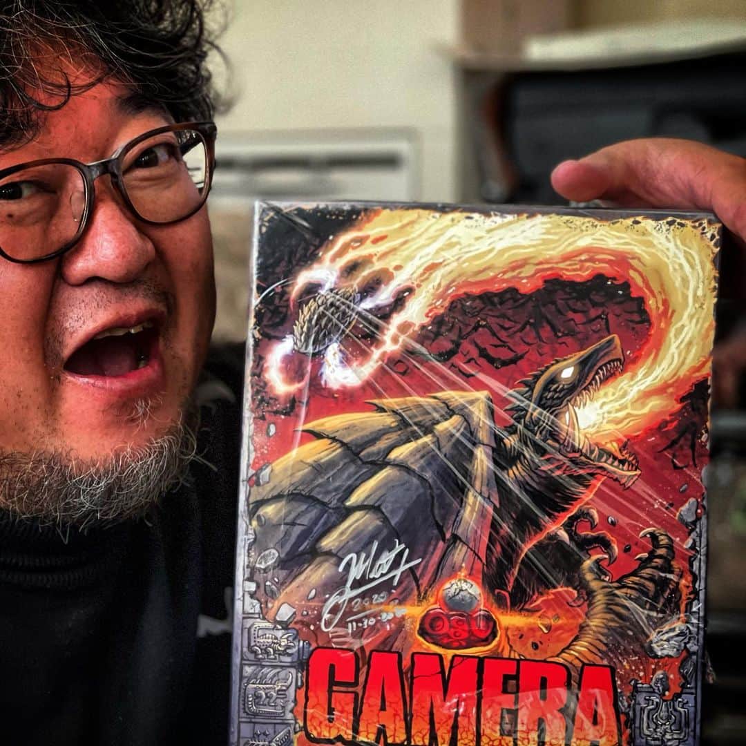 樋口真嗣さんのインスタグラム写真 - (樋口真嗣Instagram)「THANK YOU!  Matt!!!  #gamera  #gamerart  #mattfrank  #mattfrankart  #kaijuart」12月21日 17時04分 - higuchishinji