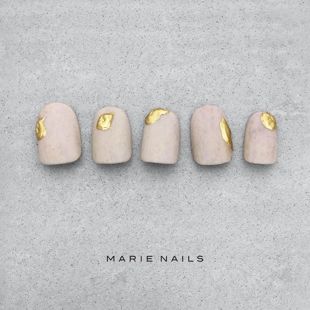 marienails_jpnのインスタグラム：「#nailartist #nailstagram #nailsofinstagram #nailswag #nailpro #nailist #marienails #nail #nails #naildesign #nailart #fashion #trend  #gelnails #instanails #fashionista #fashionlove #nailfie #マリーネイルズ #ネイルデザイン #ネイル #ジェルネイル #ファッション #ネイルサロン #ネイリスト #お洒落さんと繋がりたい #美甲 #ネイルアート #おしゃれ #コーデ」