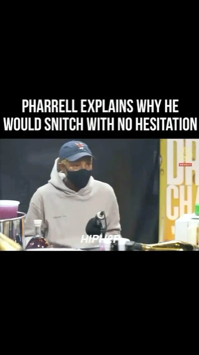 ファンクマスター・フレックスのインスタグラム：「Hey to reiterate... I know I been around a lot of rappers lately... but don’t involve me in NO CRIME.. I’m telling! From the desk of CIVILIAN FUNKFLEX! 😂😂😂😂 @therealnoreaga x @pharrell facts!」