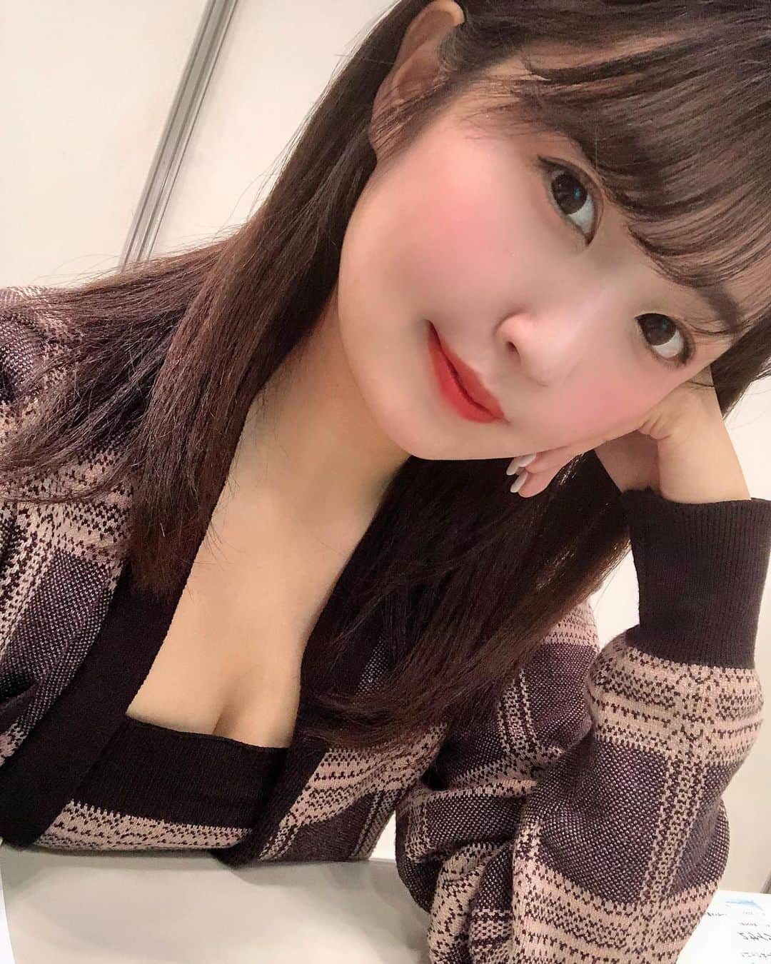 惣田紗莉渚のインスタグラム：「#setup #lilyboutique  #selfie」