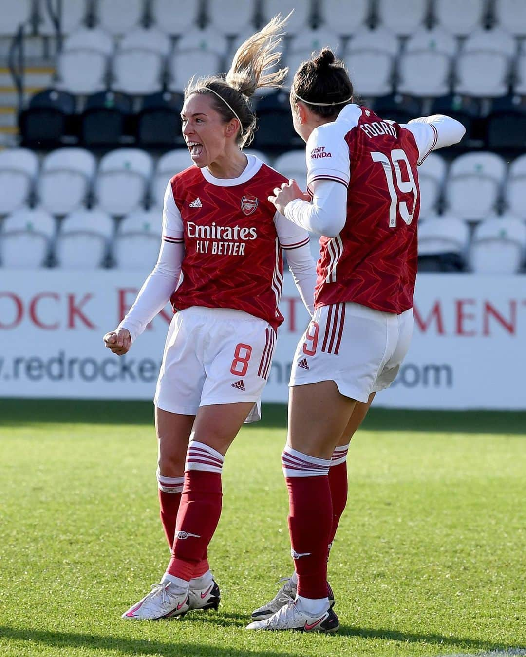 Arsenal Ladiesさんのインスタグラム写真 - (Arsenal LadiesInstagram)「Waking up with that three point feeling! 😍 #Arsenal #COYG #AFC」12月21日 18時38分 - arsenalwfc