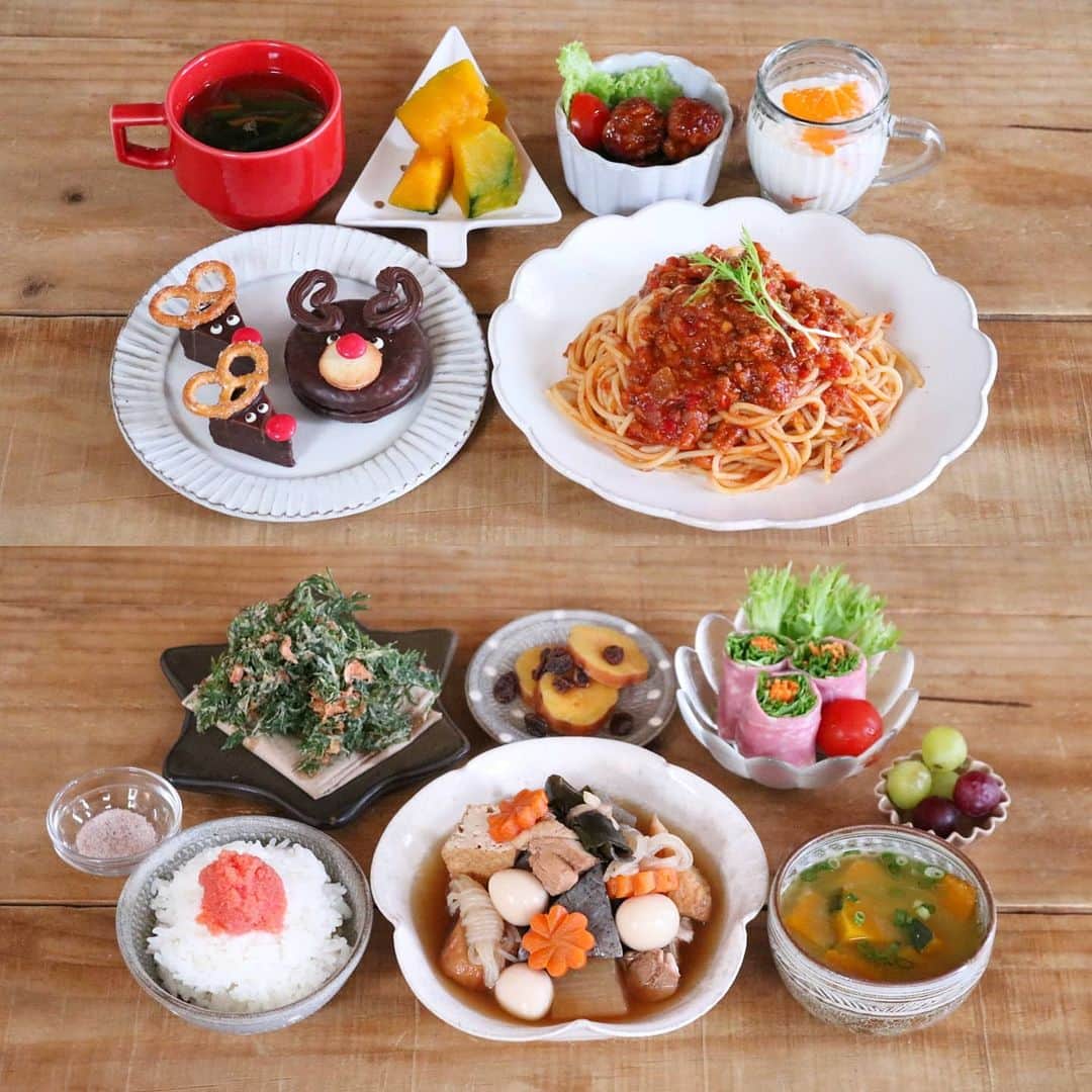 yunaさんのインスタグラム写真 - (yunaInstagram)「♩ #まとめて投稿  #ひとりごはん  . . 🍚ミートソースパスタ あまからチキンボール ほうれん草と人参のスープ かぼちゃのはちみつバター フルーツヨーグルト チョコパイでトナカイ🎄 シルベーヌでトナカイ🎄 . . 🍚ひとくちおでん 人参の葉と桜えびのかき揚げ さつまいもレーズン かぼちゃのお味噌汁 生春巻き 明太子ごはん フルーツ🍇 . . 冷凍しておいたミートソースが たくさんあったので またまたミートソースパスタ🍝 . . チョコパイやシルベーヌで作る 簡単トナカイはむすめと作りました🎅✨ 詳しい作り方はブログに✏️ . . 今日は冬至なので かぼちゃ食べまーす🎃 ゆず湯にも入ろ🍊 . . #yunaご飯#igersjq#今日のごはん#食卓#yummy#ていねいな暮らし#お家ごはん#foodstagram#lin_stagrammer#delistagrammer#Japanesefood#デリスタグラマー#クッキングラム#クッキングラムアンバサダー#タベリー#フーディーテーブル#てづくりごはん365#おうちごはん#おうちごはんlover#Japan#マカロニメイト#夜ごはん#晩ごはん#小石原焼#翁明窯元#🍝」12月21日 18時40分 - yuna921