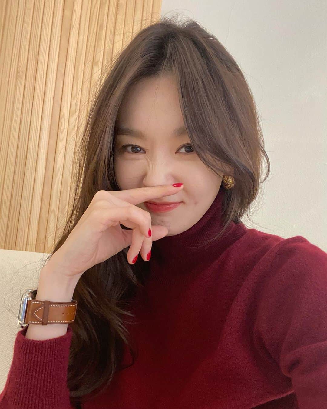 カン・ミンギョン のインスタグラム：「삼실두 모빌루 기분 내찌여 .. 🥰」