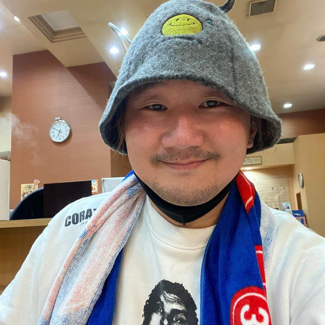 植田朝日のインスタグラム：「♨️♨️♨️﻿ ﻿ サウナでテレビを見てたら知り合いが出てて出れなかったよ。。。苦笑﻿ ﻿ はい、それが劇団コラソン初稽古の遅刻理由です！w﻿ ﻿ 本日も安定の仙川 湯けむりの里でした。﻿ ﻿ #サウナ #サウナー #朝日のサ活 #湯けむりの里ゆ」