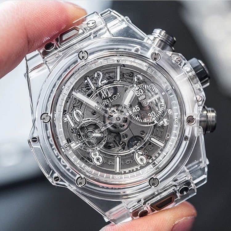 Daily Watchさんのインスタグラム写真 - (Daily WatchInstagram)「The $57,900 and see-through Hublot Big Bang UNICO Sapphire! Photo by @ablogtowatch #DailyWatch #Hublot」12月21日 19時08分 - dailywatch