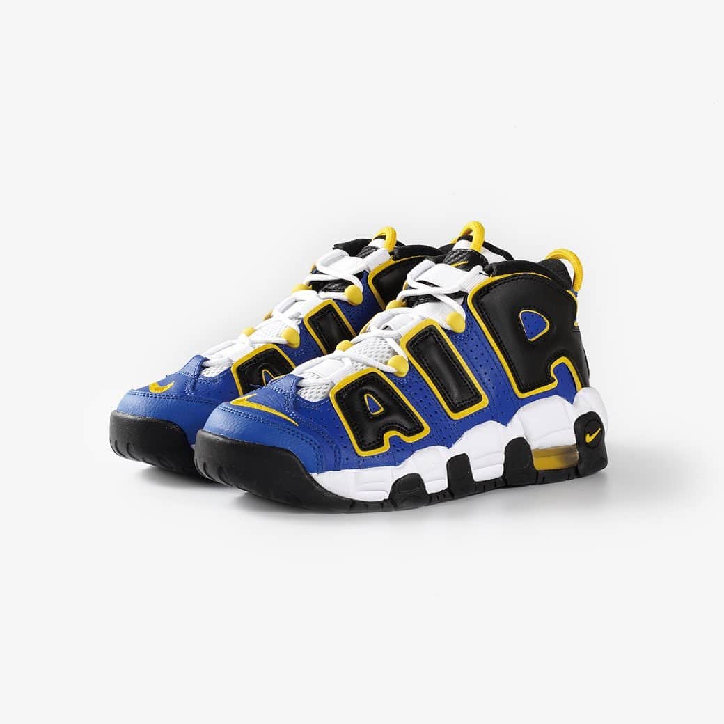 KICKS LAB. [ Tokyo/Japan ]のインスタグラム：「NIKE l "AIR MORE UPTEMPO GS" Game Royal/Speed Yellow/Black l Available in Store and Online Store. #KICKSLAB #キックスラボ」