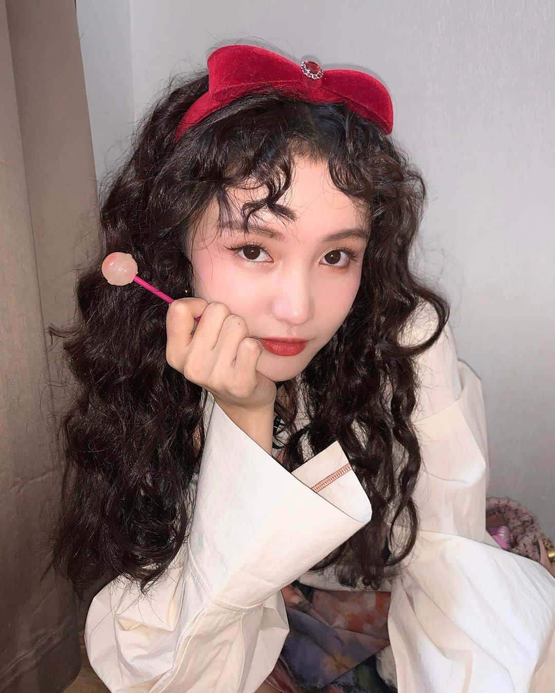 リン・シャオザイのインスタグラム：「🍒」