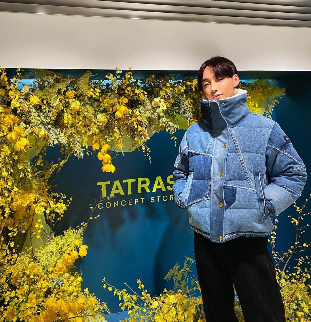のインスタグラム：「Reinvent your winter❄️   Tatrasのリニューアルオープンに行ってきました！ 冬のファッションを楽しめる物も多かったし3階はフレンチレストランで美味しいご飯も食べれました☺️ ありがとうございました♥️  #TaikiNoah#pr#Tatras#タトラス」