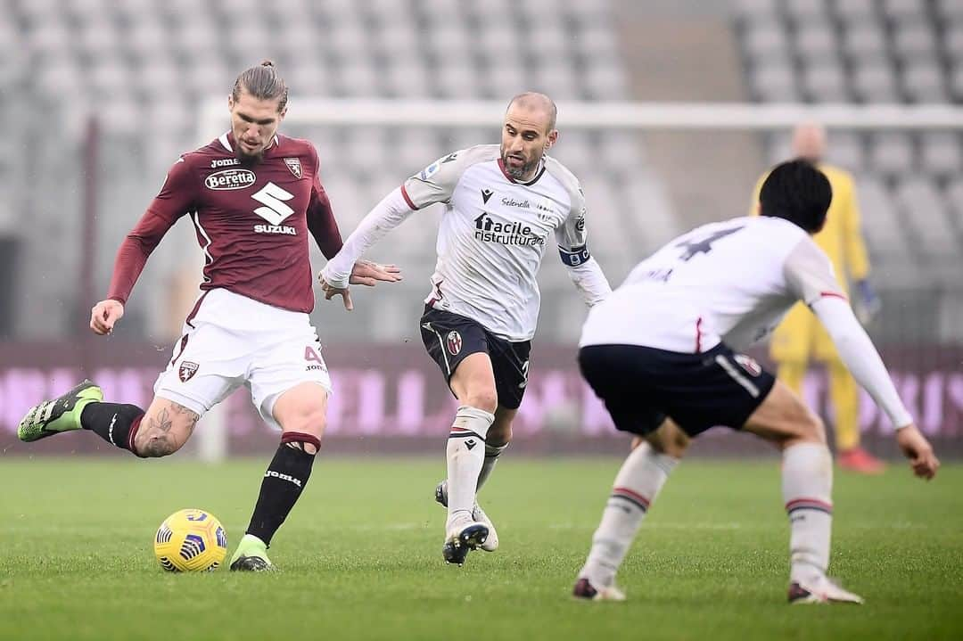 トリノFCさんのインスタグラム写真 - (トリノFCInstagram)「📸 GALLERY  #TorinoBologna in 📷  #SFT」12月21日 20時13分 - torinofc1906