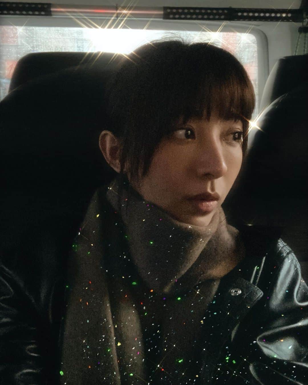 特蕾沙（Teresa）のインスタグラム：「雖然天是冷的 願你心能暖著  #冬至」
